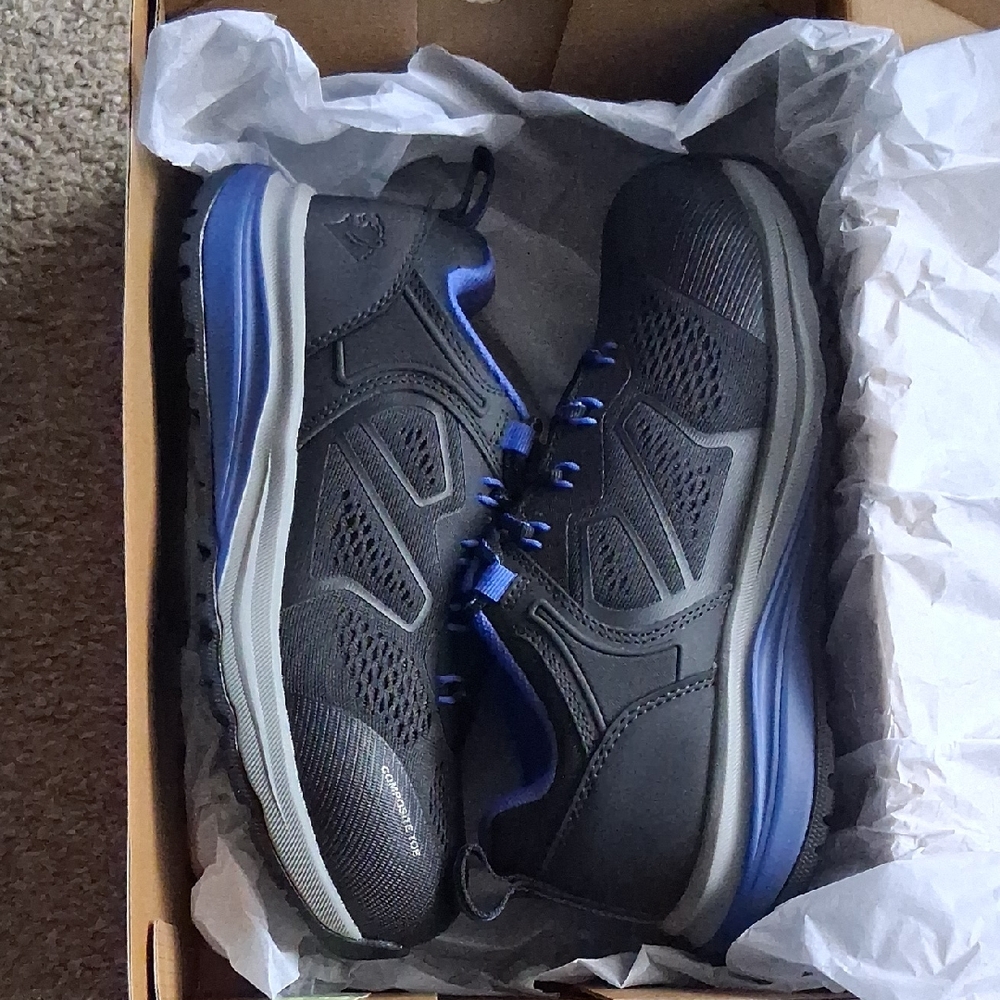 Heman Survivors Women's Black and Blue Non-slip Sneaker Shoes Size 6